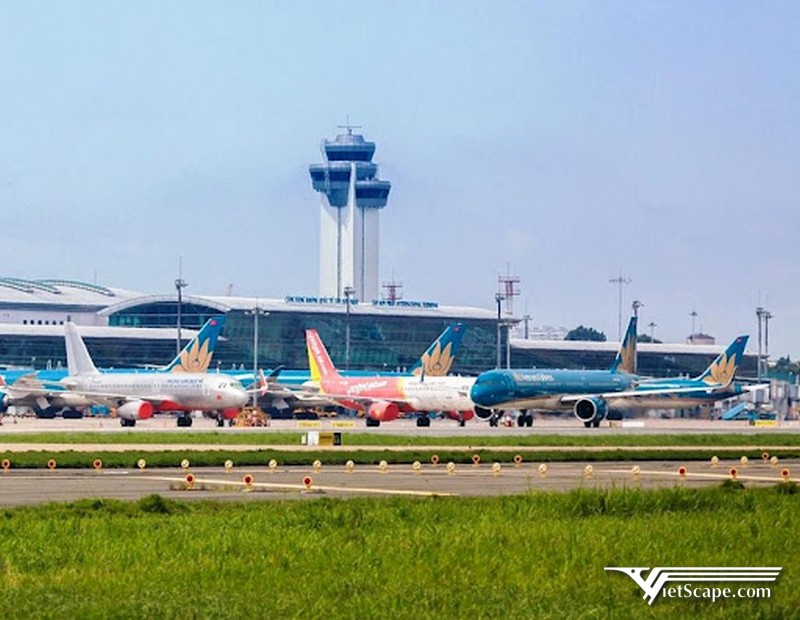 Tân Sơn Nhất – TP.HCM là 1 trong những sân bay lớn nhất cả nước