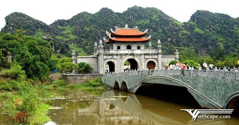 Cố đô Hoa Lư - khu di tích lịch sử quan trọng của tỉnh Ninh Bình