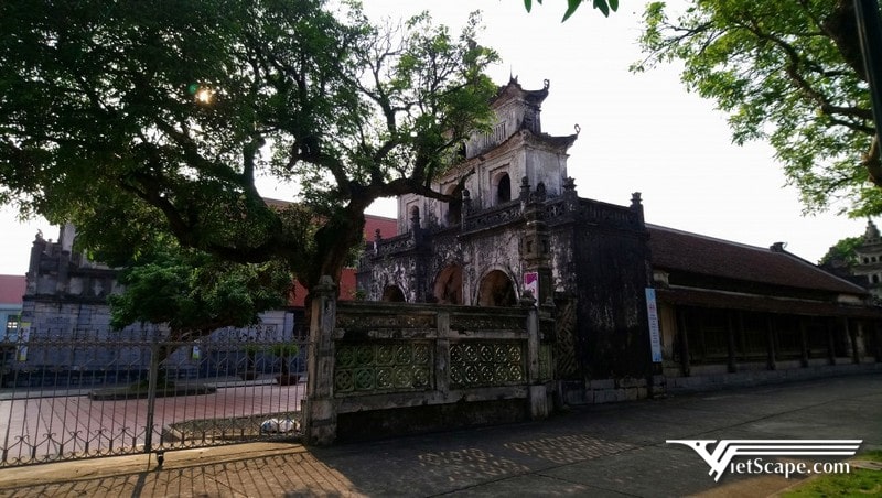Nhà thờ Phát Diệm - khu quần thể Công giáo lâu đời nhất ở Việt Nam