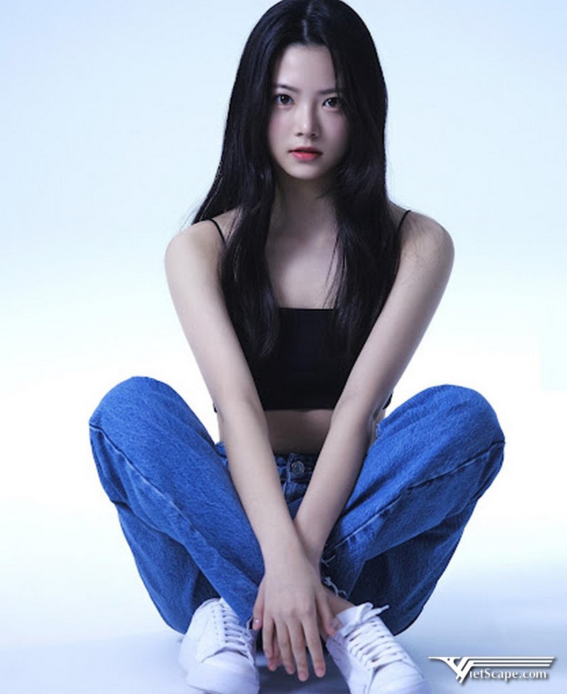 Một số hình ảnh về Hong Eunchae