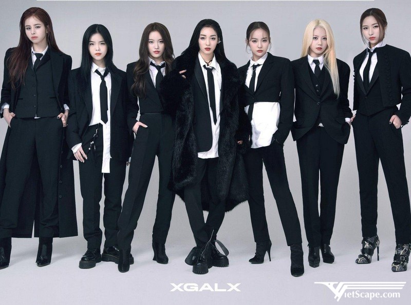 Tên “XG” của nhóm là viết tắt của từ “Xtra normal Girls”