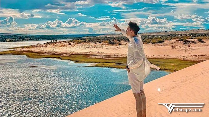 Bạn nên chọn những loại trang phục mát mẻ khi vi vu Phan Thiết
