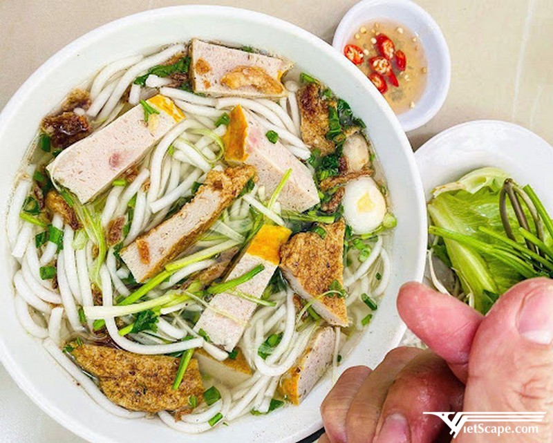 Bún, bánh canh chả cá