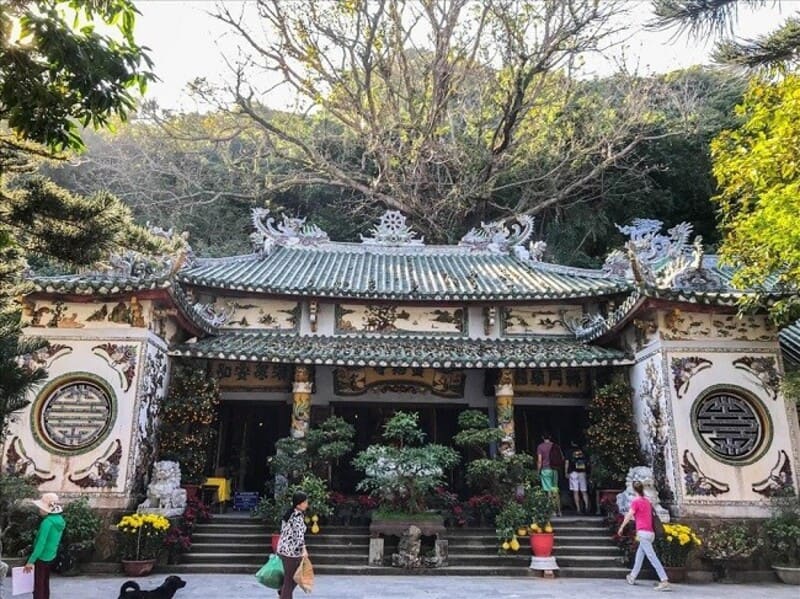 Chùa Linh Ứng Non Nước với lối kiến trúc đẹp