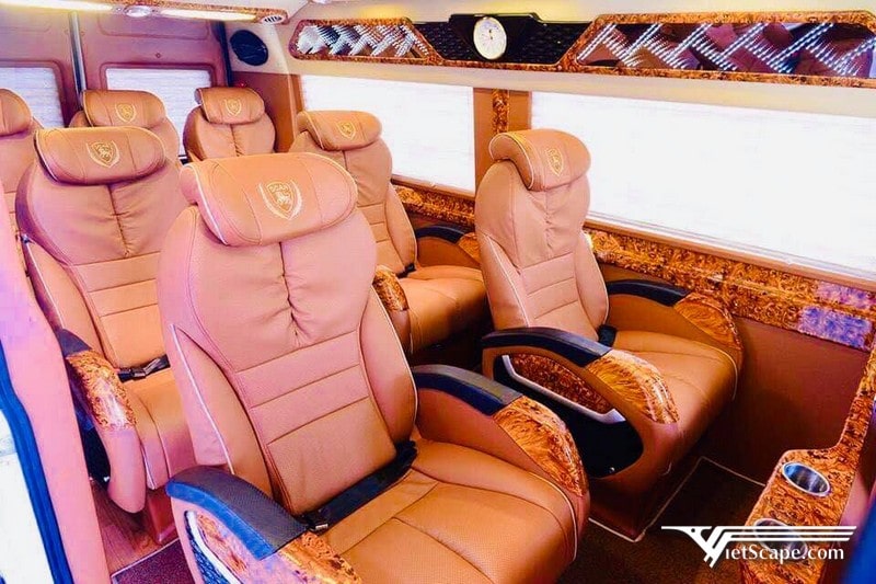 Ghế ngồi được thiết kế nhằm mang lại sự thoải mái nhất với khách hàng