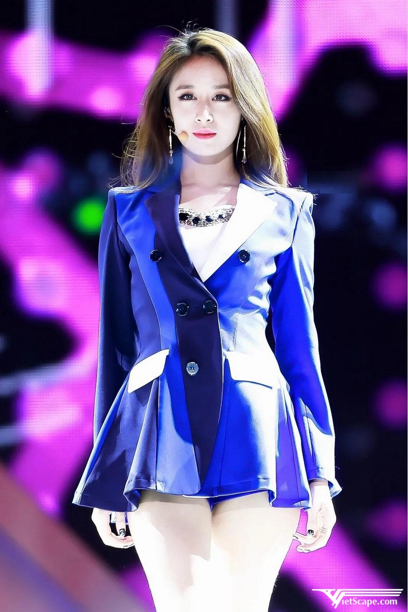 Jiyeon gia nhập nhóm nhạc nữ T-Ara từ năm 2009 - nay