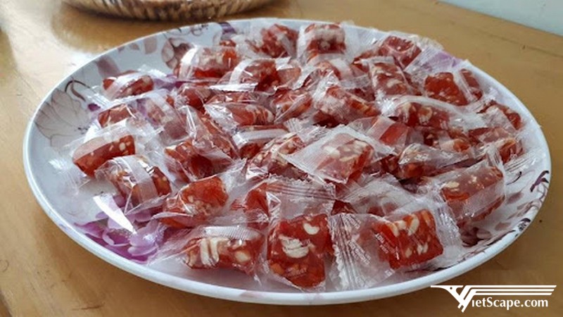 Kẹo lạc hồng Tiên Yên