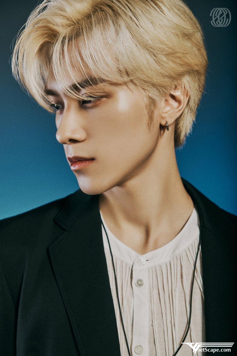 Một số hình ảnh về Hendery