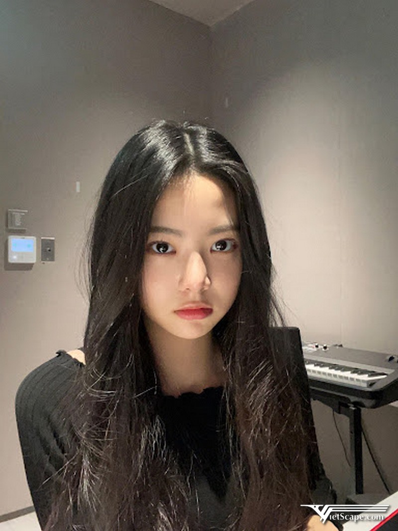 Một số hình ảnh về Hong Eunchae