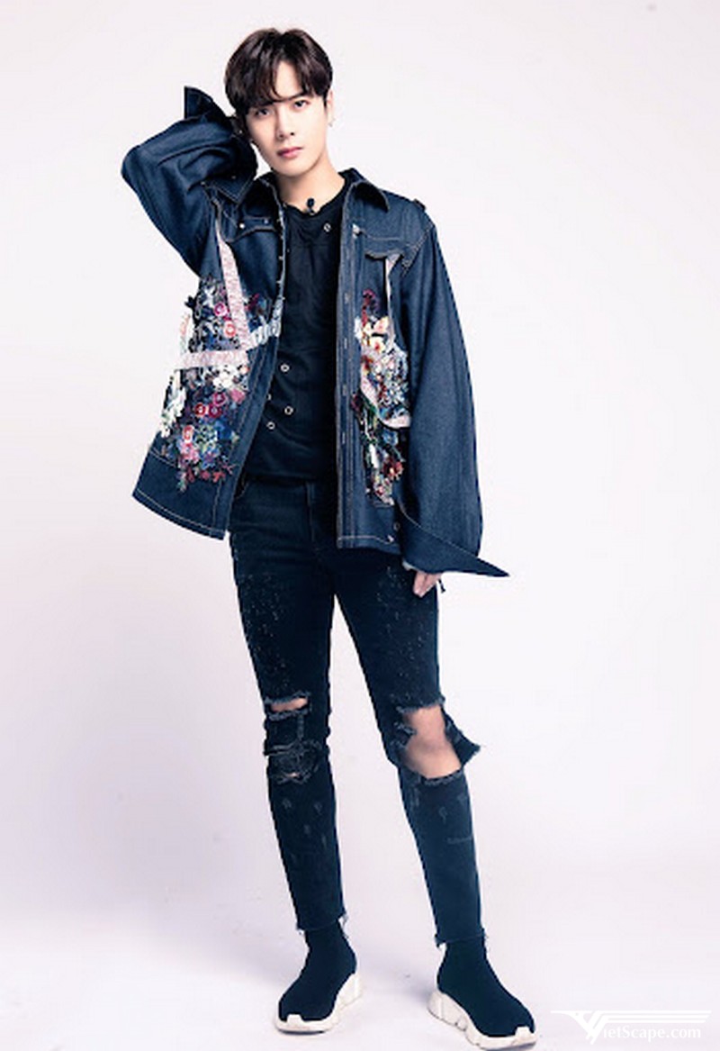 Một số hình ảnh về Jackson