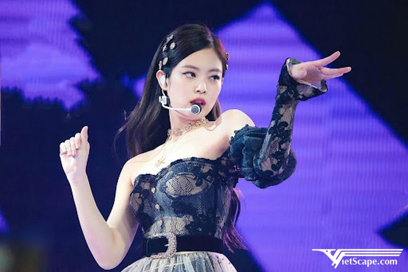 Một số hình ảnh về Jennie