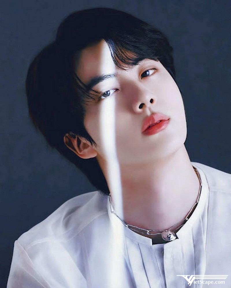 Một số hình ảnh về JIN