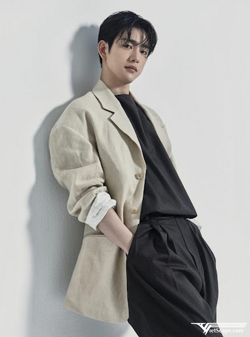 Một số hình ảnh về Jinyoung