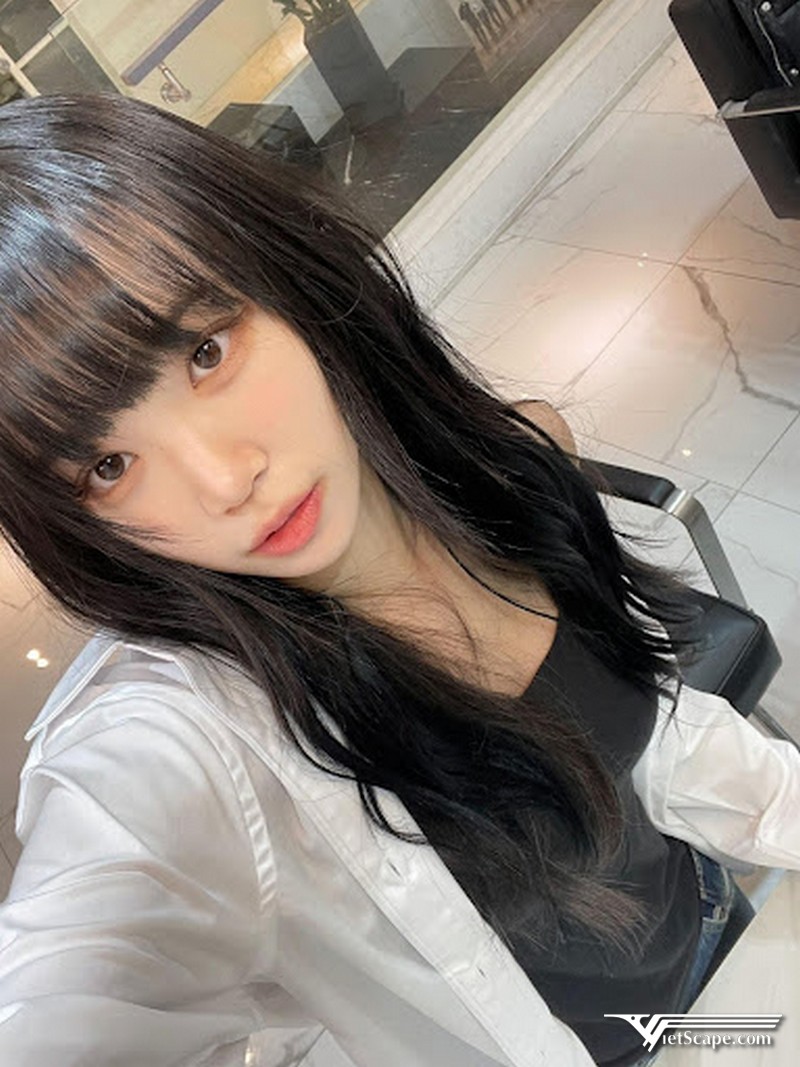 Một số hình ảnh về Kim Chaewon