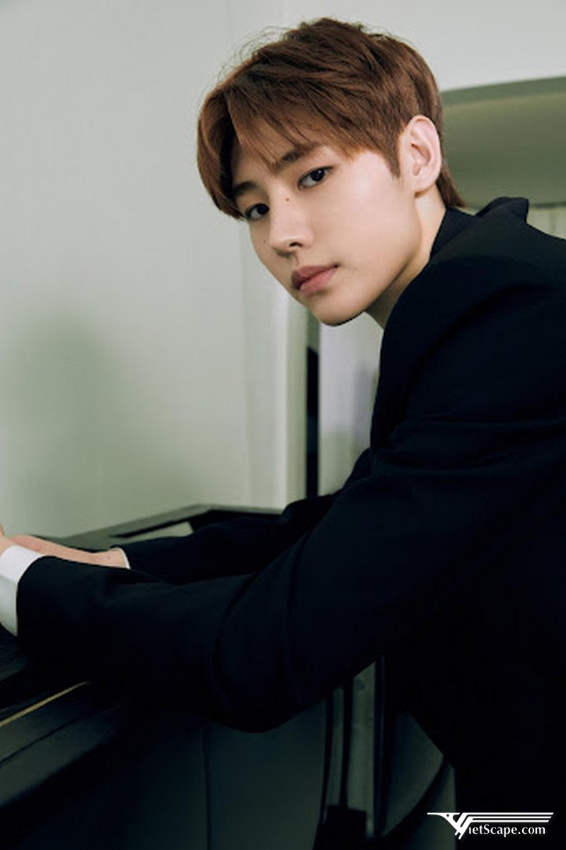Một số hình ảnh về Sunghoon