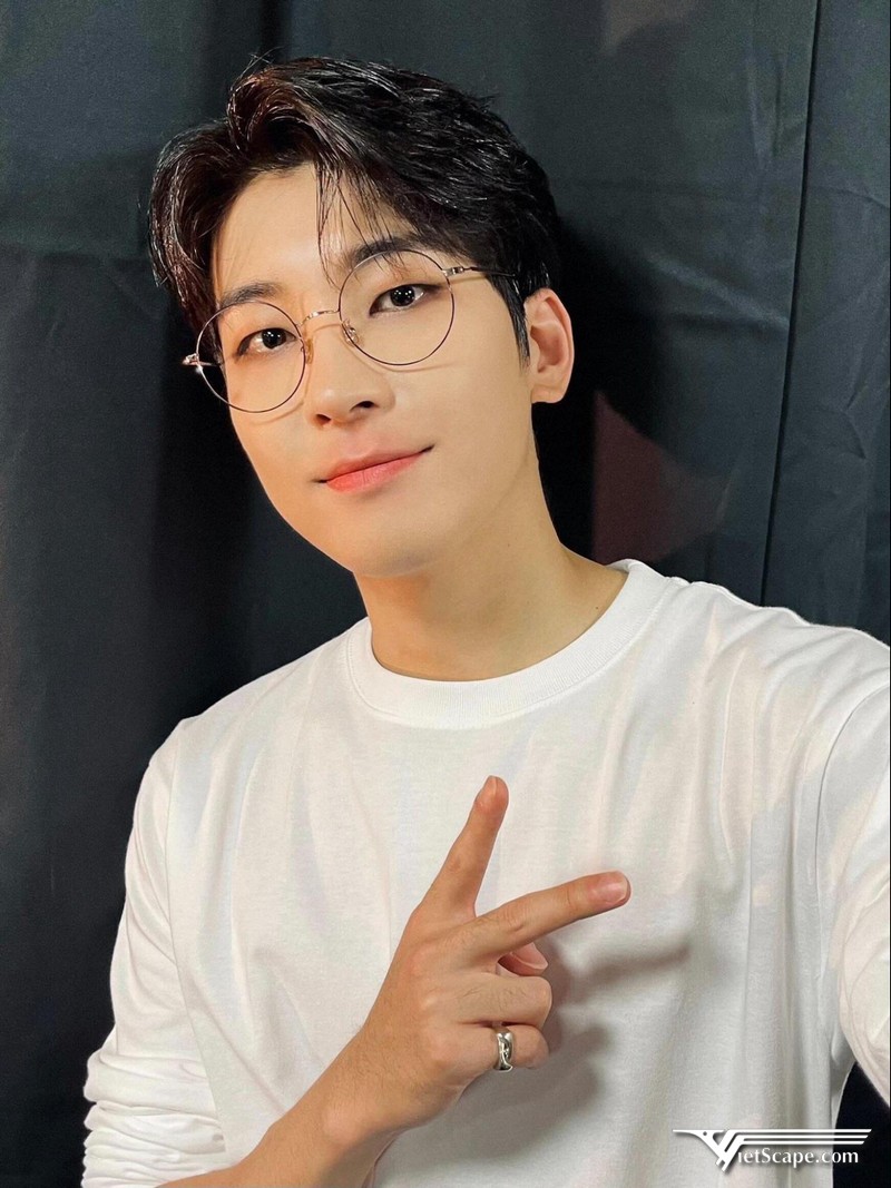 Một số hình ảnh về Wonwoo