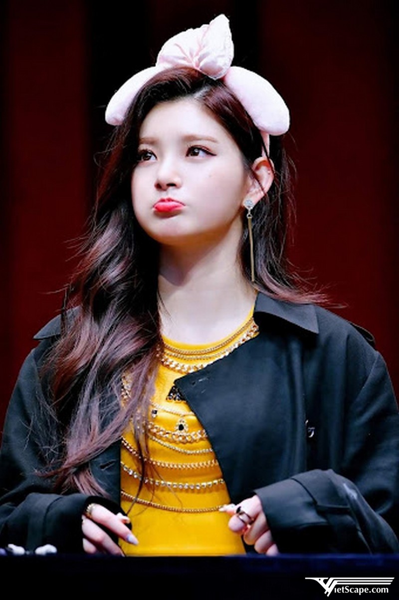Một số hình ảnh về Yiren