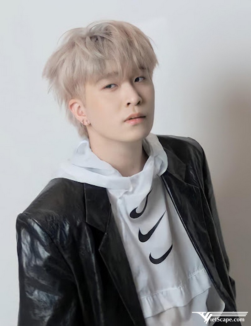 Phong cách âm nhạc mà Youngjae theo đuổi là phong cách Ballad và R&B