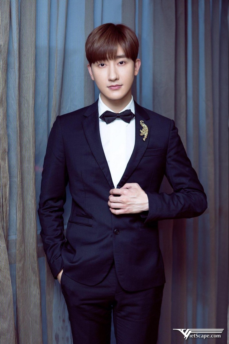 Chu Mi thường đùa bằng cách tự đặt cho mình một biệt danh là “Gentleman MiMi”